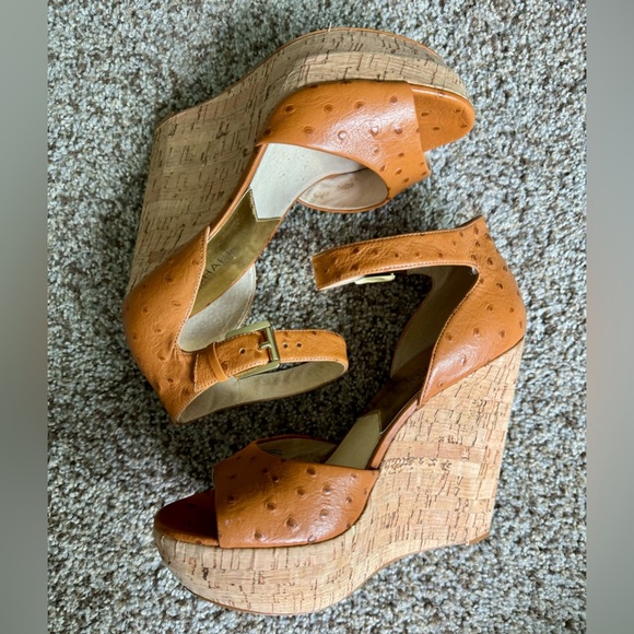 Michael Kors Women's Wedge Heel Orange Ostrich Ankle Strap Open Toe - Size 7.5 - Picture 5 of 10